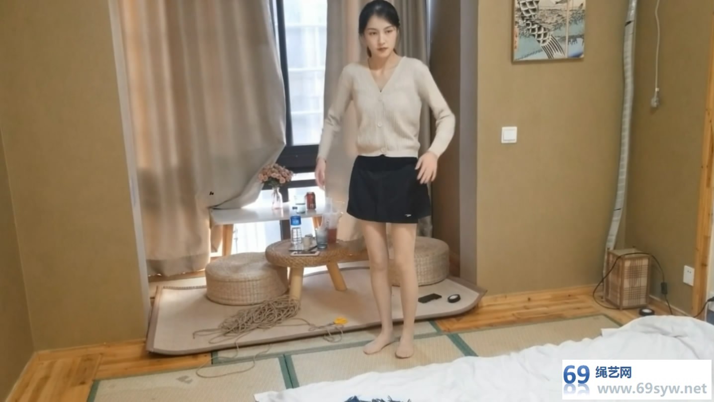  真美女！奥特曼也很酷：新模 莞尔极限后手观音驷马口球_/63分钟