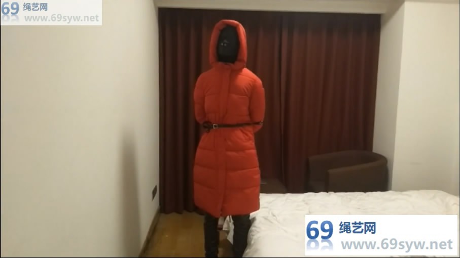 曼陀罗工作室_全包自虐被尾随的后果 /54分钟