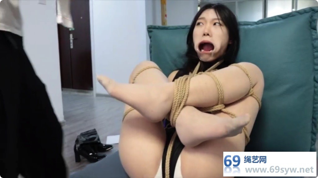 得意客 被抓住的女超人 羞耻姿势固定+鼻勾/18分钟