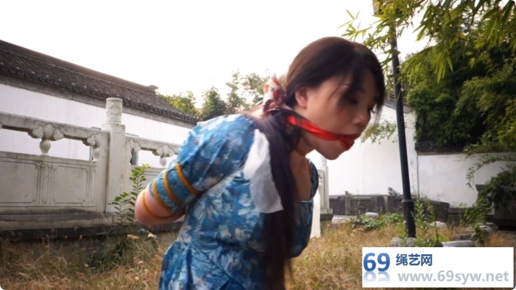  倾颜阁 嫣儿 户外连衣裙高跟五花口球/22分钟/5积分