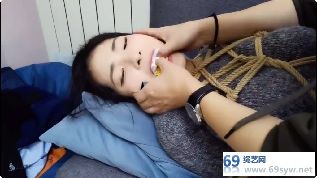 JS剧情 超美新模玖念 报复女上司 全身紧缚原味堵嘴棉/28分钟