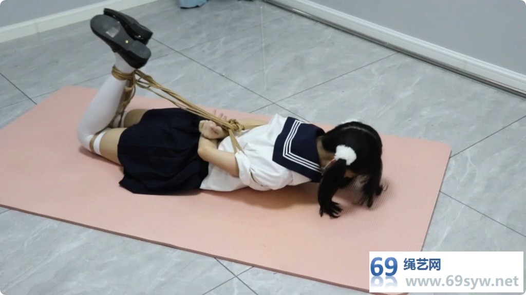 咕咕精 茶茶遇劫记 白丝jk萝莉入室捆绑 少女能否逃出升天？/52分钟