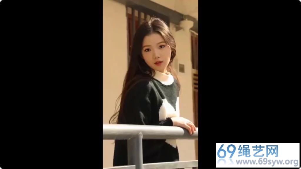 xiao素素 芭蕾舞蹈服+女仆佳佳户外贞操带自缚外出/41分钟