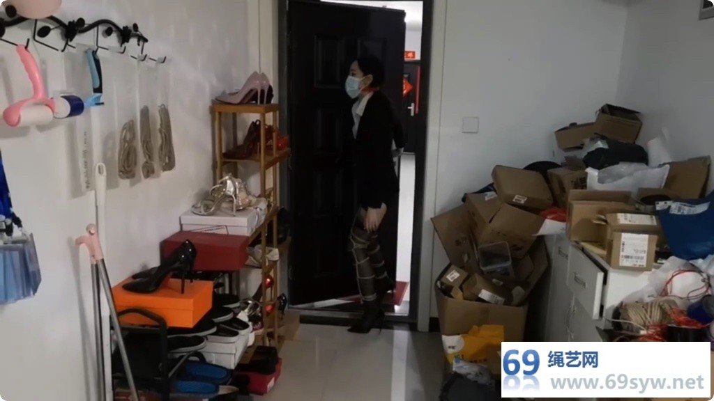 随心 绳奴白领穿绳衣下班之后的严厉T教/48分钟