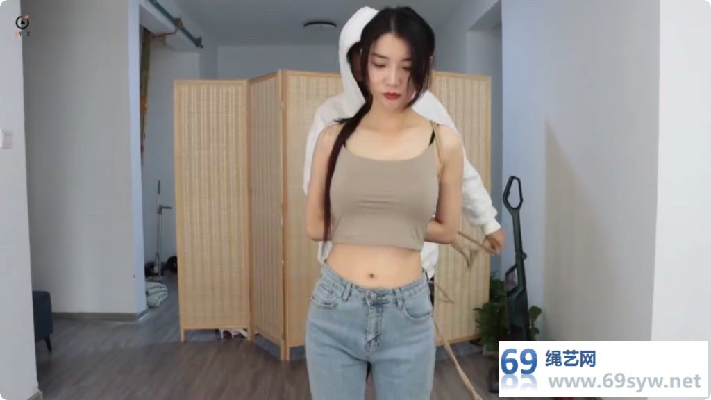 得意客 一含（柳洋）紧身牛仔裤紧缚放置挣扎 挣扎扭动好身材/25分钟