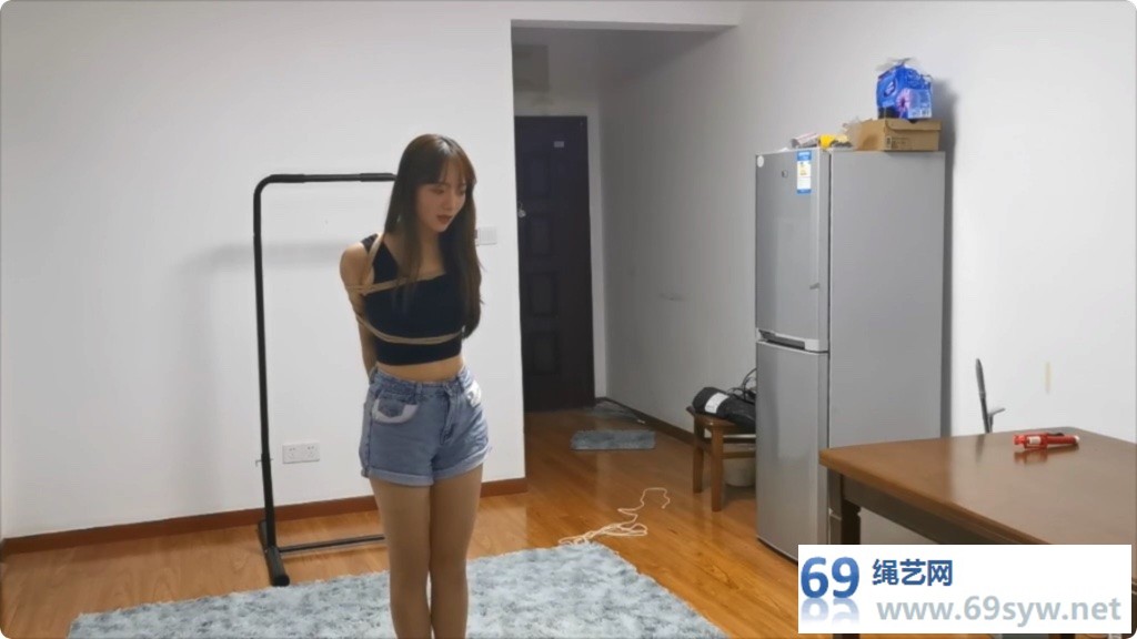 奥特曼也很酷 凌凌直臂驷马 放置一个多小时捆丝袜脚/75分钟