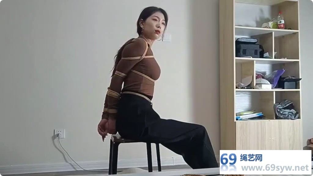 探花郎 性感小猫晴子 直臂股绳综合测试/22分钟