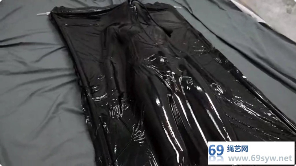 真空床固定窒息 Vacuum bed and inflatable gag/8分钟