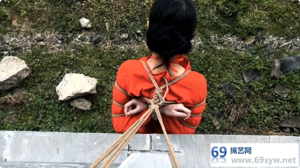 胜景影视剧去 白丽娘在被起解的路上被起歹意的衙差奸污杀害/34分钟