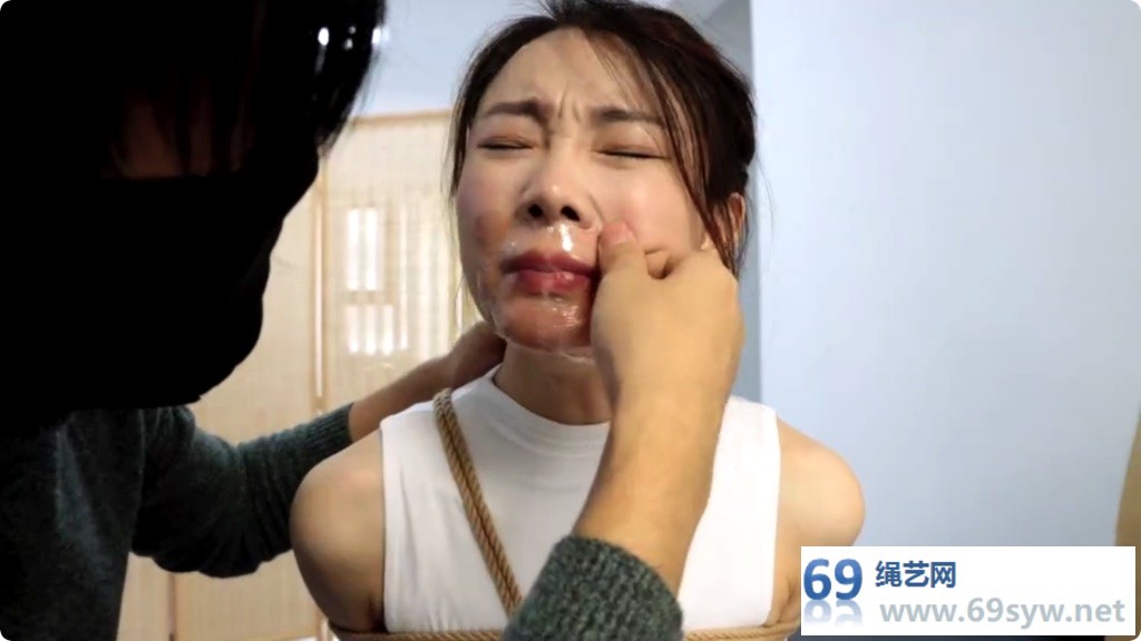 得意客剧情 柳洋 开门遇上密集捆绑神秘白丝御姐/13分钟