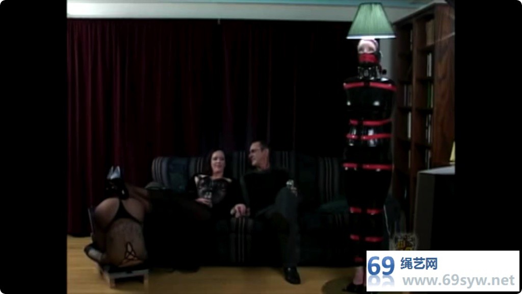 家具站 剧情 SBI 1 Trouble At the HouseOfGord - DVD/35分钟