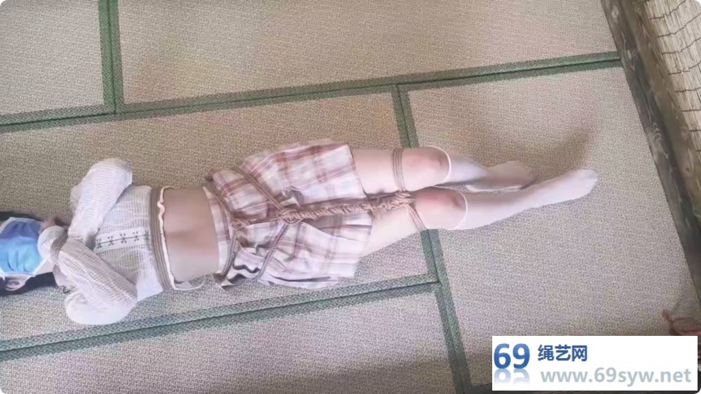 象人 小J-新人小萝莉初体验，听说你很怕痒？/14分钟视频下载
