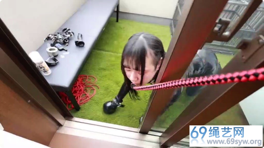 lemon 女学生K9乳胶T教 封入真空床完全固定被控制呼吸/22分钟