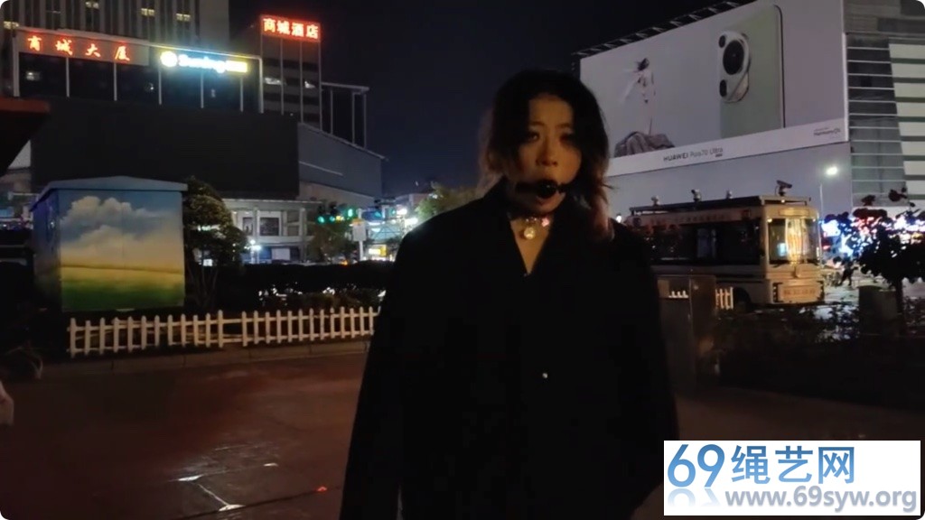 一绳所爱 陈依依捆绑口塞超高跟外出/40分钟