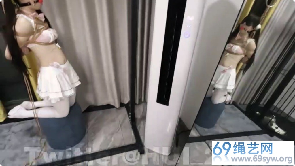 HUI 悬空驷马 潼潼骨架太小了 还没完全离地呢，就嗷嗷喊疼/26分钟