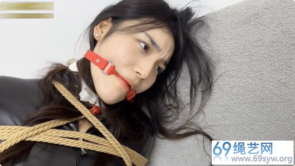金宝 女贼历险记 连体长靴皮衣 丝袜包头包手加固/66分钟