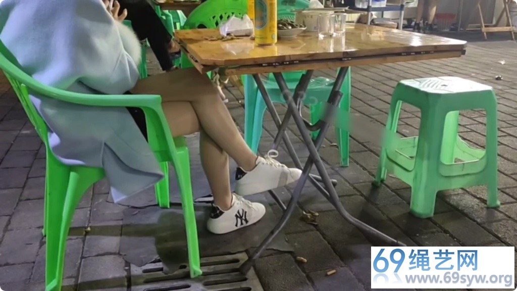 欢乐谷 跟踪绑架T教直播女生之深度木乃伊T教/86分钟
