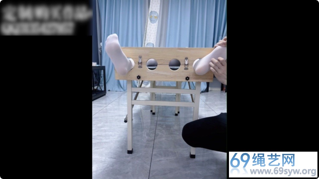 咕咕精 新M糖糖 白丝TK初体验！刑床固定双脚 足底处刑/58分钟