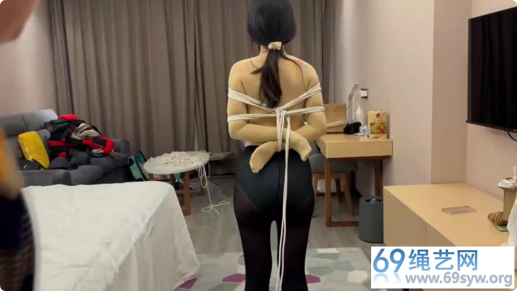 神无 超大防吐口球加原味内裤蒙堵 人权剥夺/30分钟视频下载