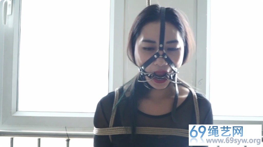 逍遥 董倩 黑丝美女的T教 马具口球 大气的美人/48分钟