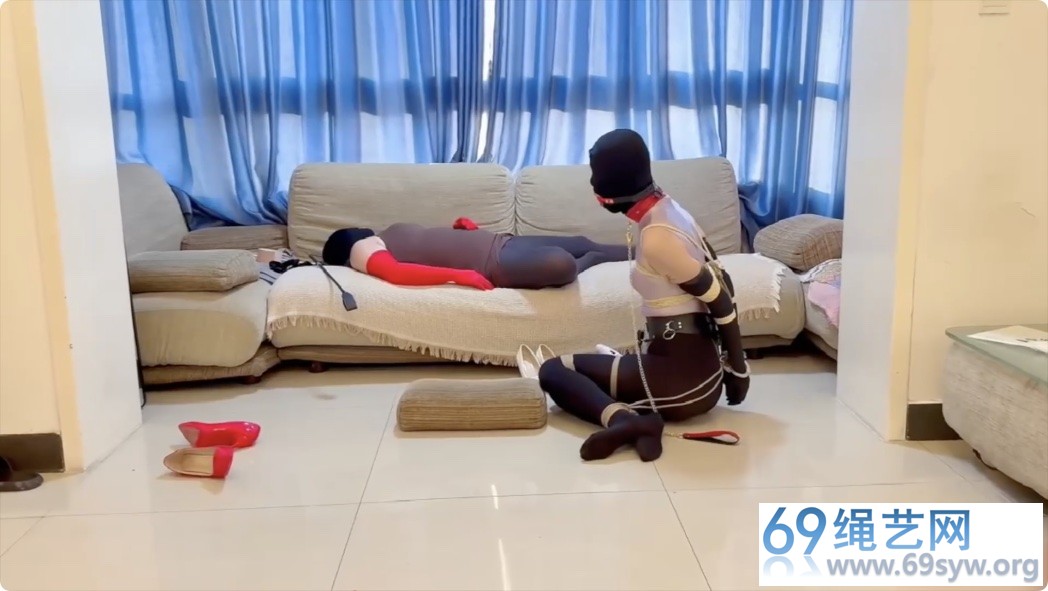 媚娘 水儿原味自缚3H-3 女M奴下奴 互相舔脚震动/73分钟