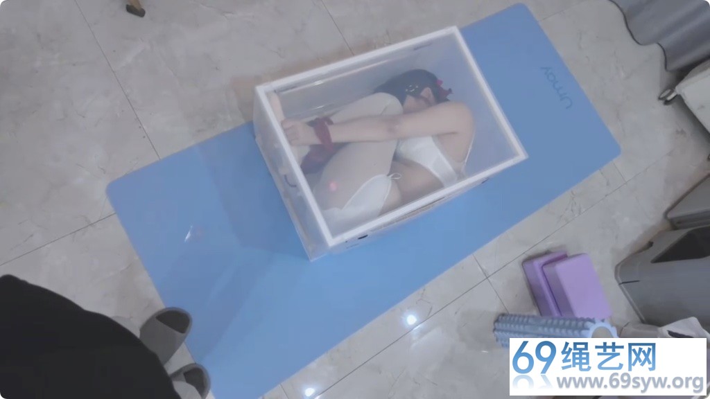 海砂 被电击后发声的圣诞礼物自行打包全过程 舞蹈生自缚装箱/20分钟