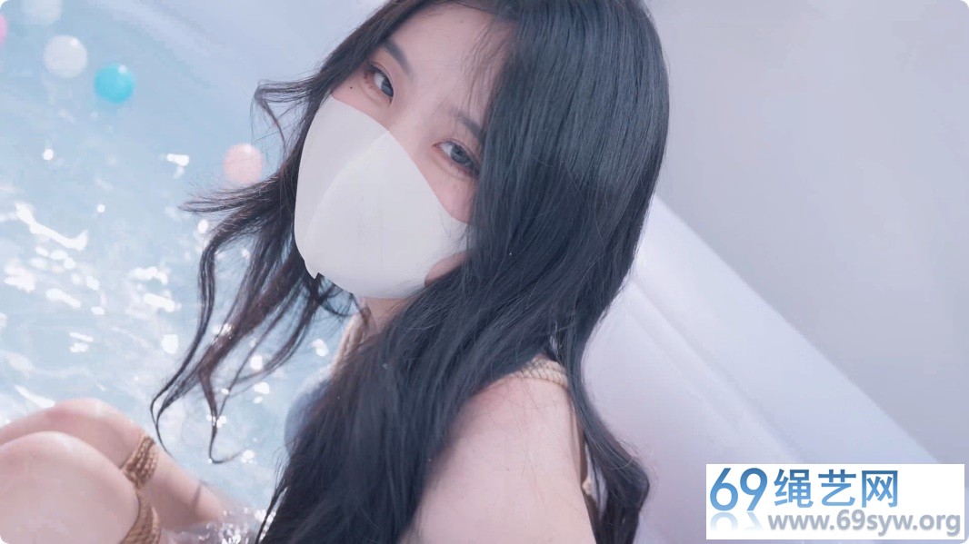 悠米 应聘的女模特03 水下极限驷马 酸奶爆口/15分钟视频下载