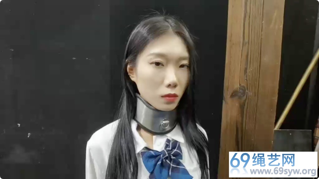 飞天 把月仙儿（韩玉）禁锢在特制的狗笼里 G震/22分钟