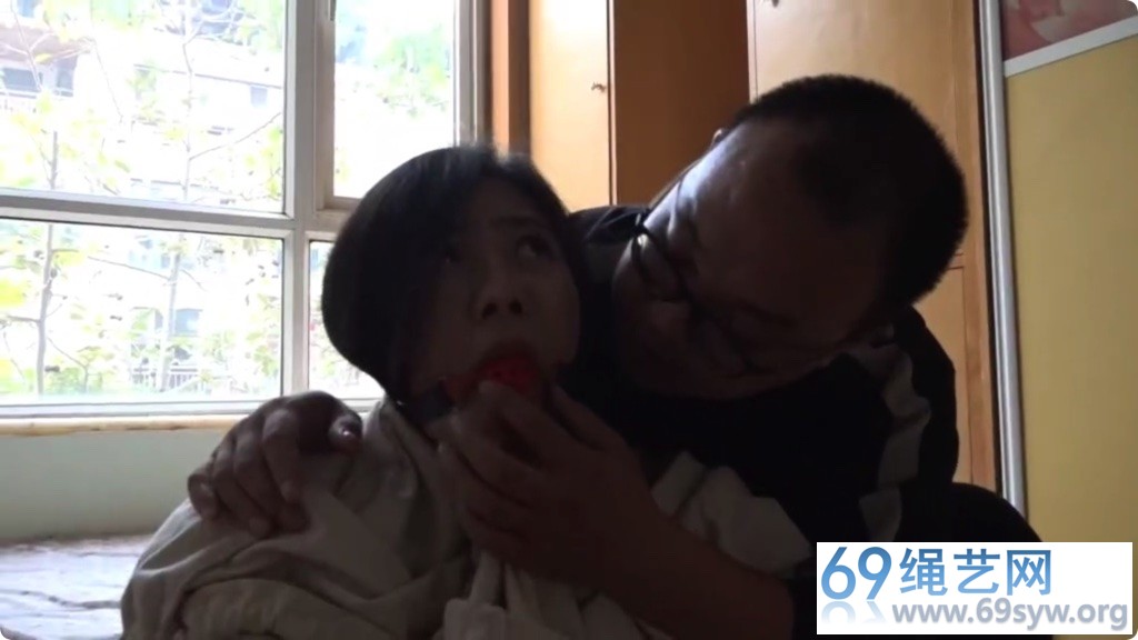 逍遥剧情 屋内有人3 李然/21分钟