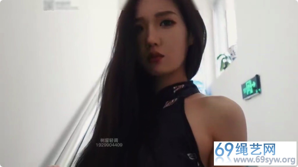 树屋轻调 灵灵 油量黑丝高跟旗袍美女悠闲散步，绑匪起了起歹心/23分钟视频下载