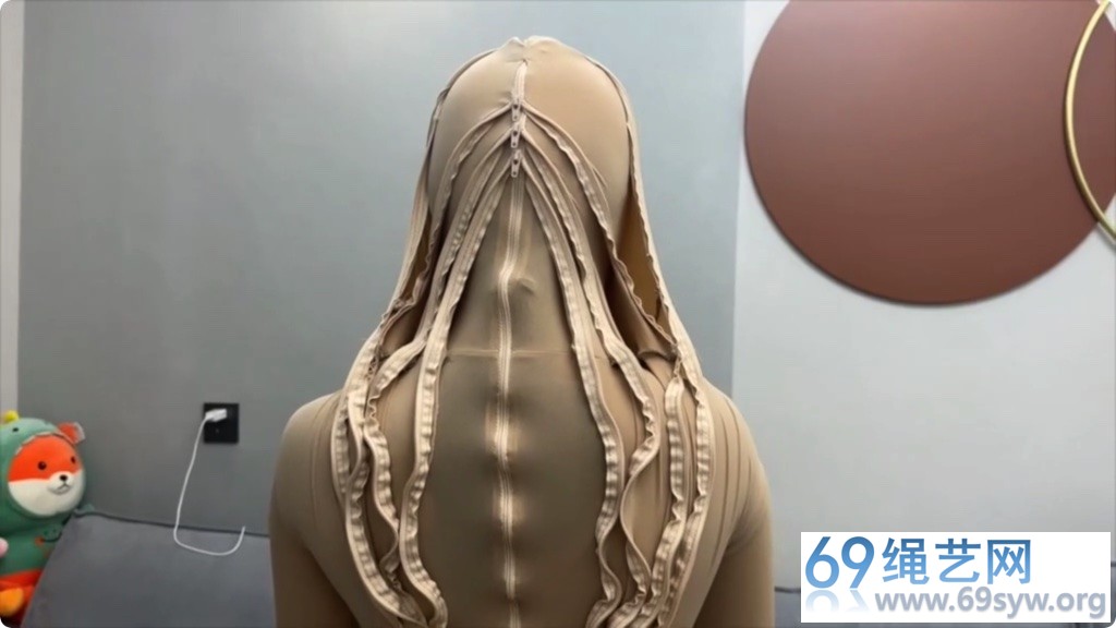 FXX 多层Zentai，从超薄到最后六层包裹，五官崩得失去直觉/43分钟
