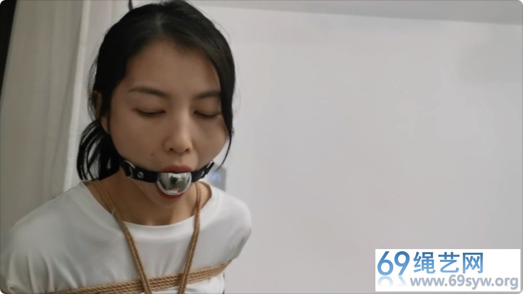 奥特曼 美人莞尔 捆绑放置多种方式堵嘴 超大口球/61分/4影视币