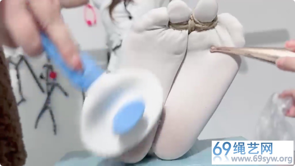媚娘 老虎凳痛苦刑罚 女S女M 边窒息边TK/22分钟