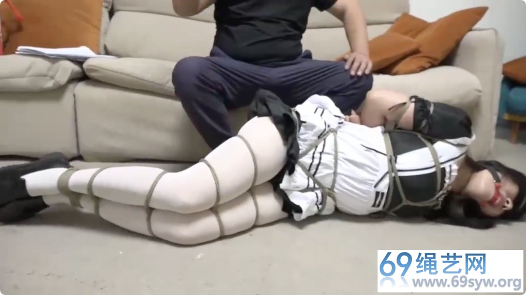 逍遥剧情 上司变女仆 李然/22分钟