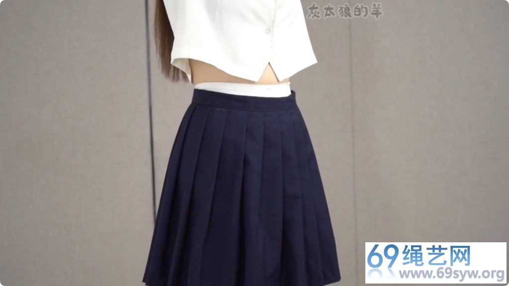灰太狼的羊 高颜值女神赴约暧昧网友中圈套 镣铐/30分钟