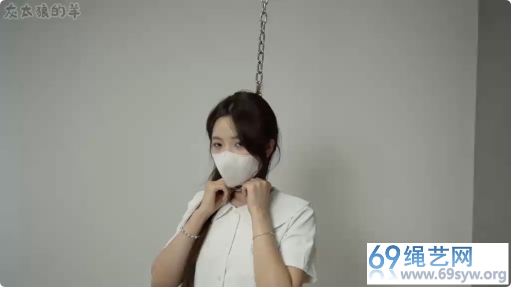 灰太狼的羊 高颜值女神赴约暧昧网友中圈套 镣铐/30分钟
